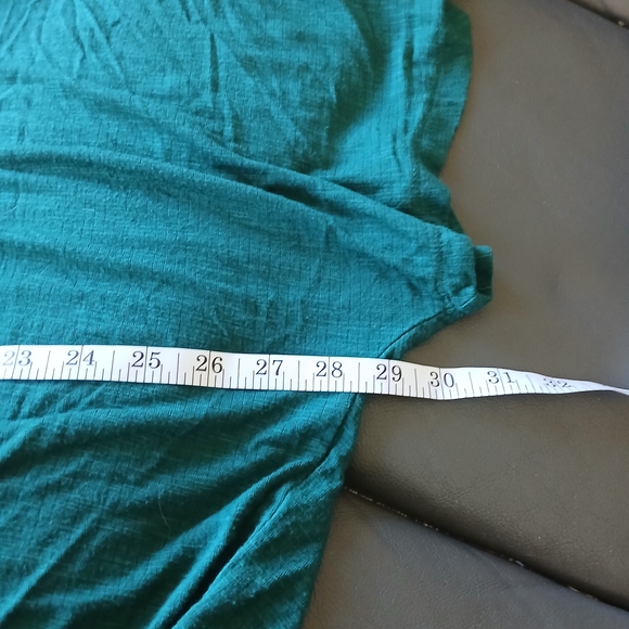 Torrid 2 Deep Green V-Neck Dolman Top with Emroidery Lace Detail - Picture 6 of 6